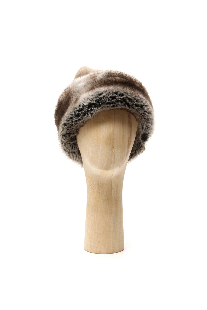 Fur-effect hat Intrend Fur-effect hat Intrend