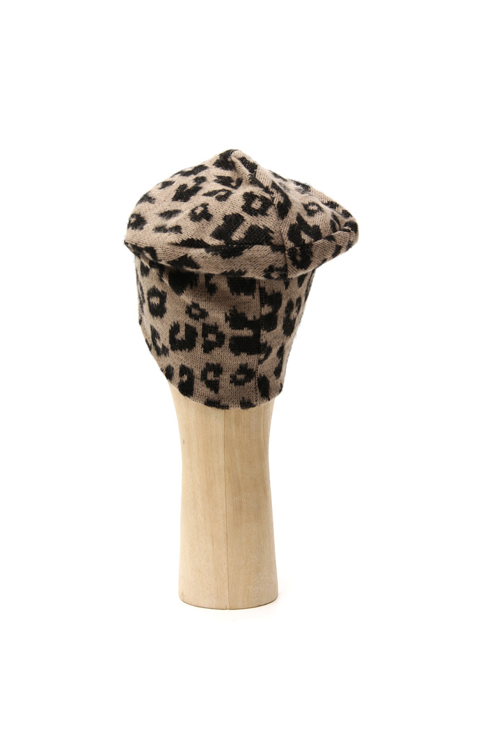 Animal print hat Intrend Animal print hat Intrend