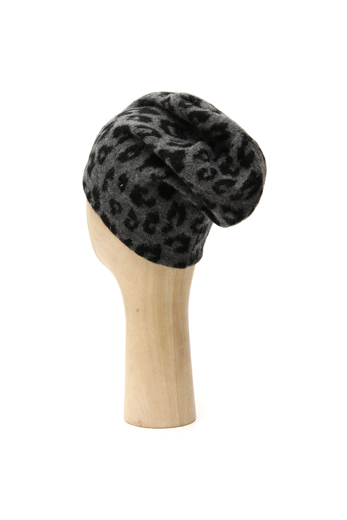 Animal print hat Intrend Animal print hat Intrend