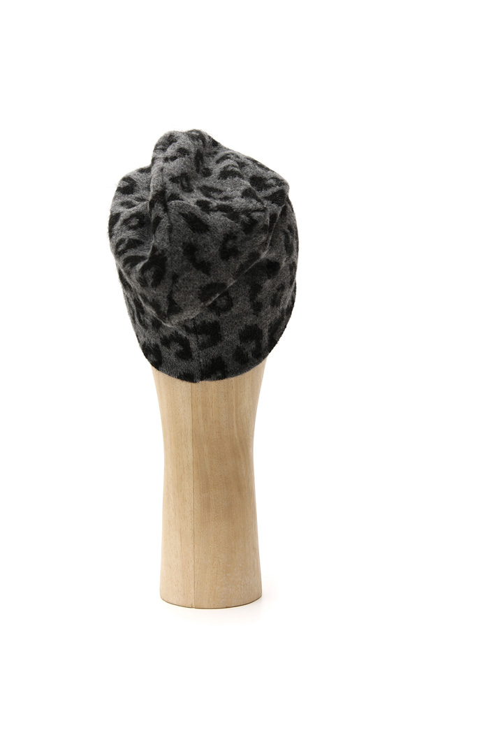 Animal print hat Intrend Animal print hat Intrend