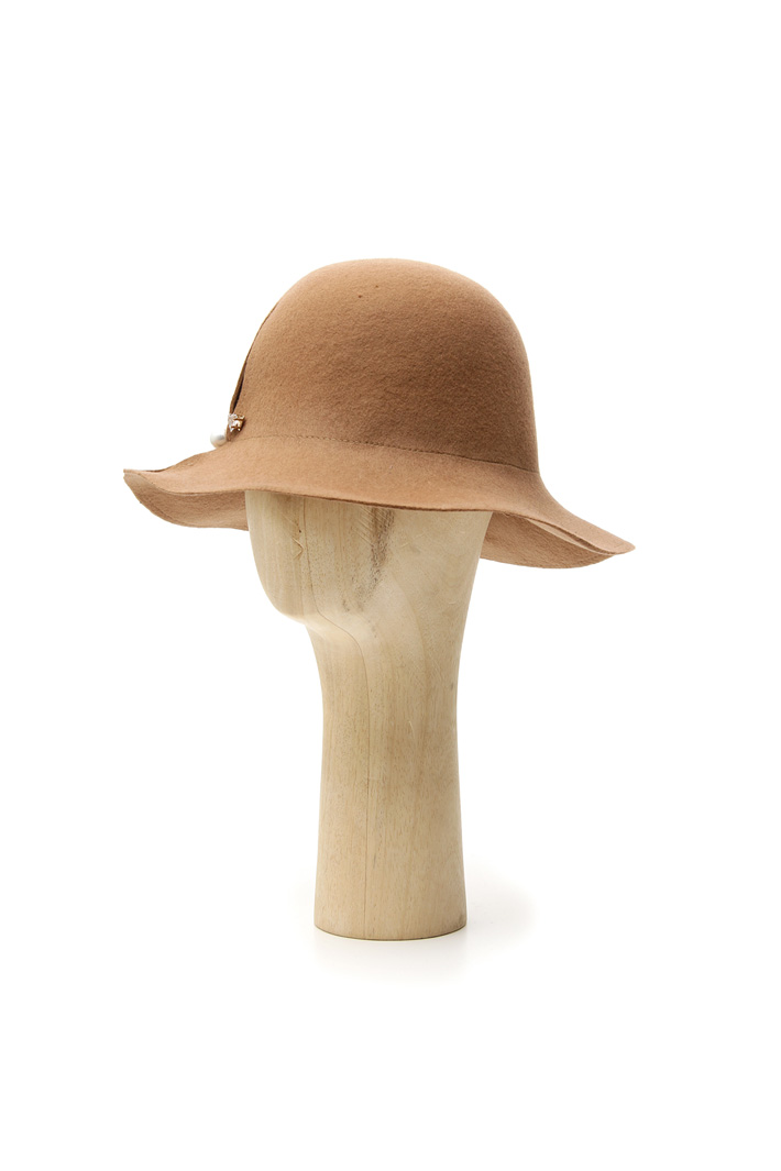Wool cloche hat Intrend Wool cloche hat Intrend