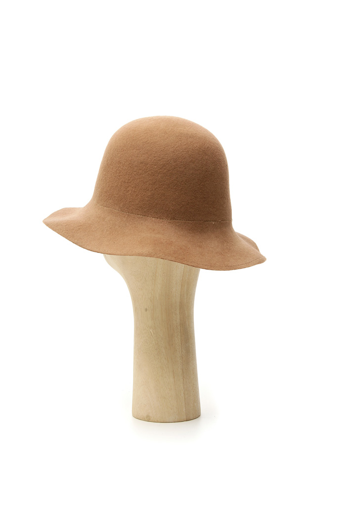 Wool cloche hat Intrend Wool cloche hat Intrend
