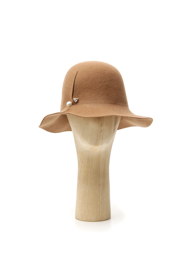 Wool cloche hat Intrend Wool cloche hat Intrend