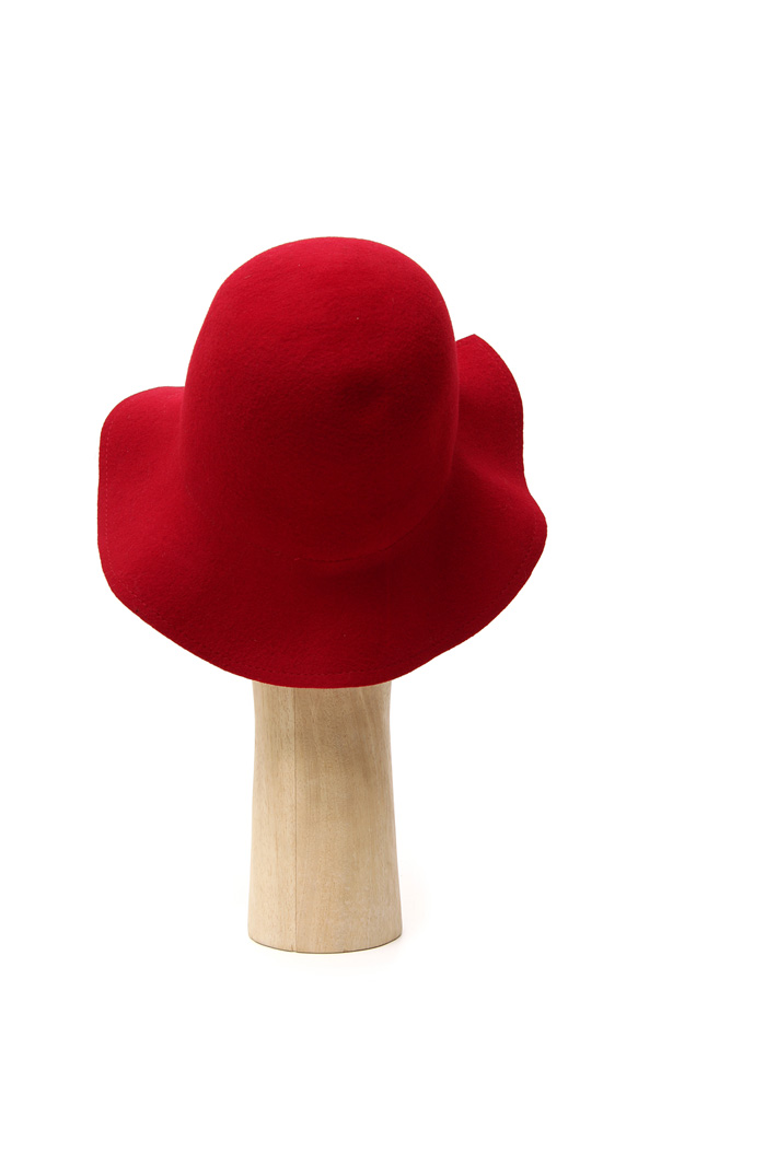 Wool cloche hat Intrend Wool cloche hat Intrend