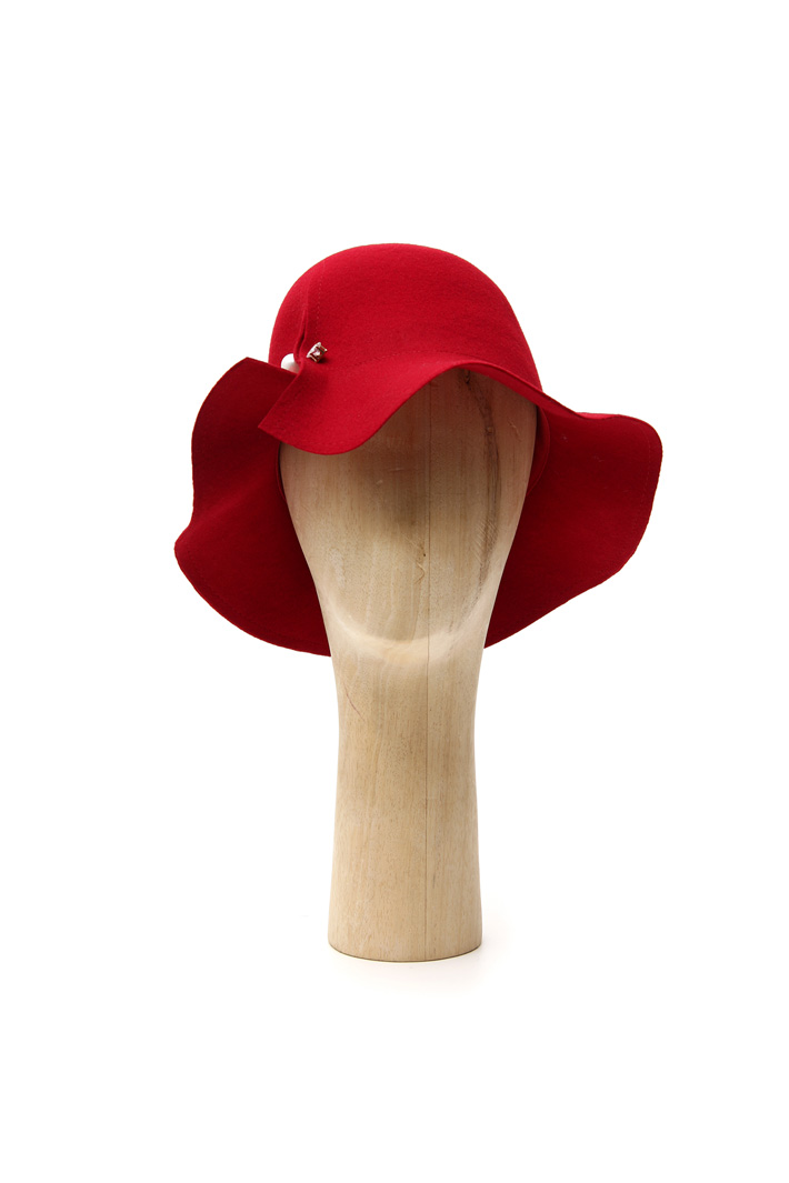 Wool cloche hat Intrend Wool cloche hat Intrend