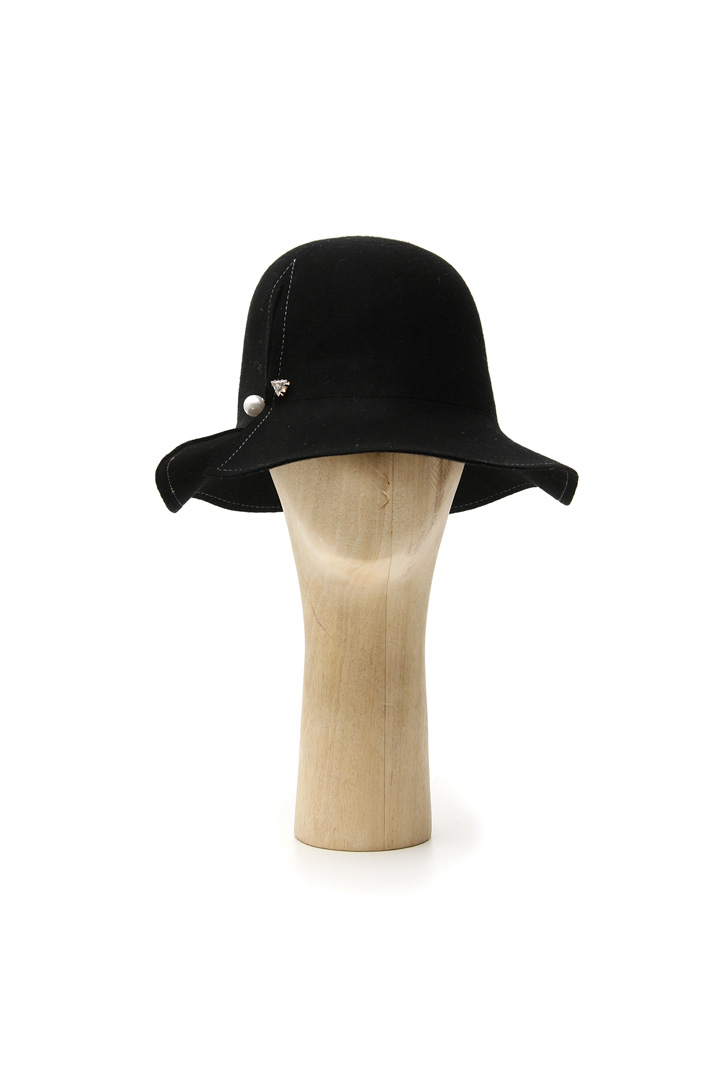 Wool cloche hat Intrend Wool cloche hat Intrend