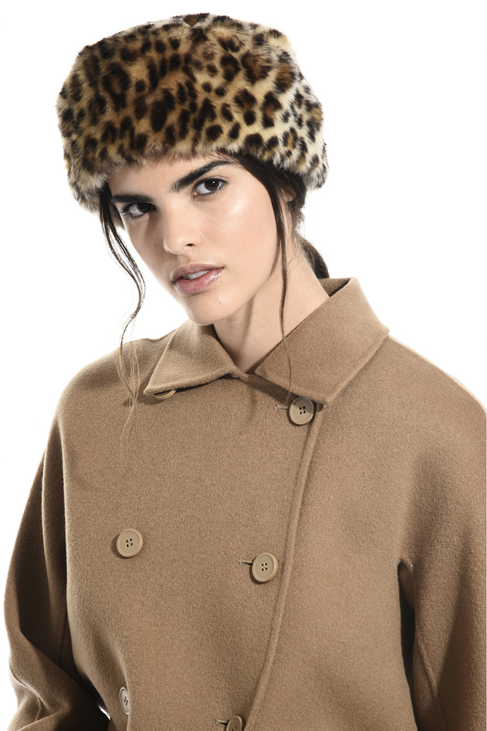Fur-effect hat Intrend Fur-effect hat Intrend
