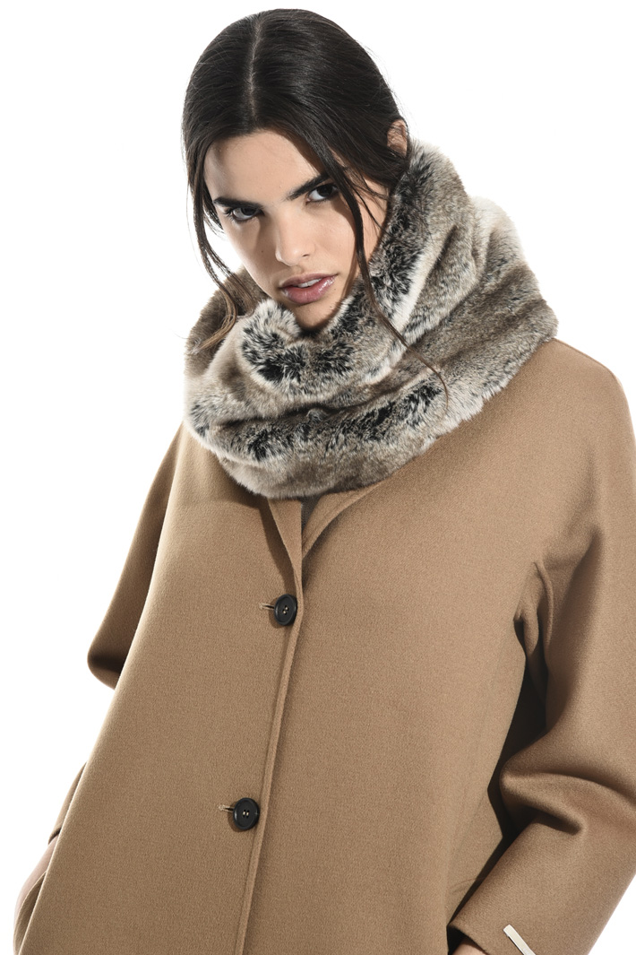 Fur-effect collar Intrend Fur-effect collar Intrend