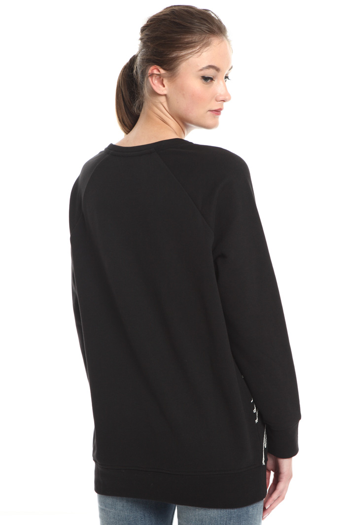Embroidered sweatshirt Intrend Embroidered sweatshirt Intrend