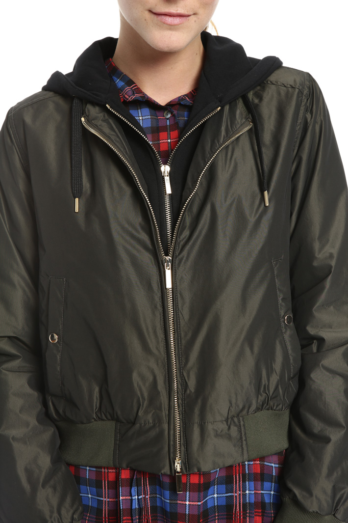 Hooded bomber jacket Intrend Hooded bomber jacket Intrend