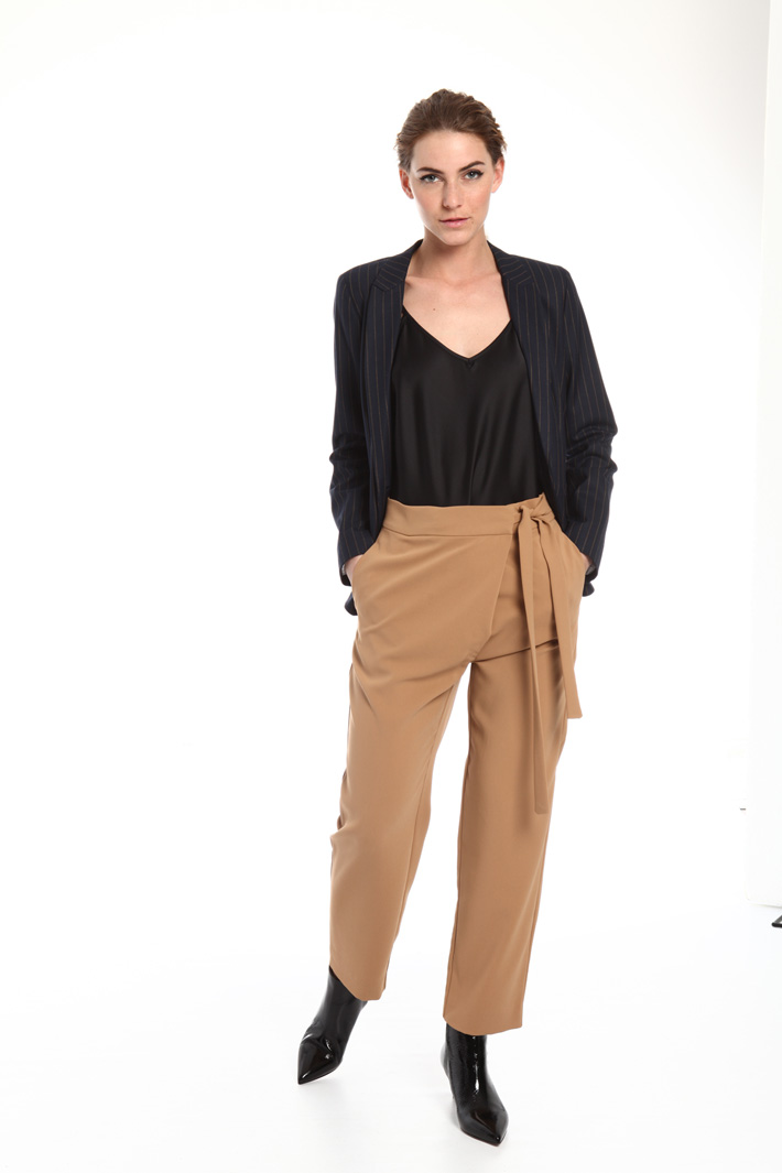 Fitted pinstripe blazer Intrend Fitted pinstripe blazer Intrend