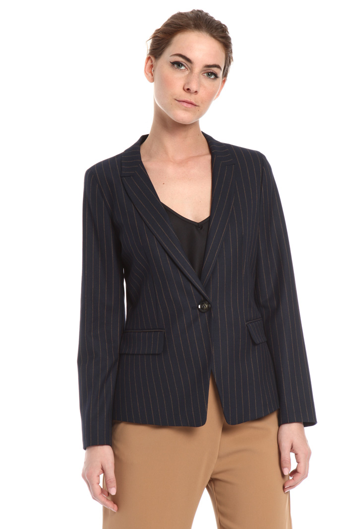 Fitted pinstripe blazer Intrend Fitted pinstripe blazer Intrend