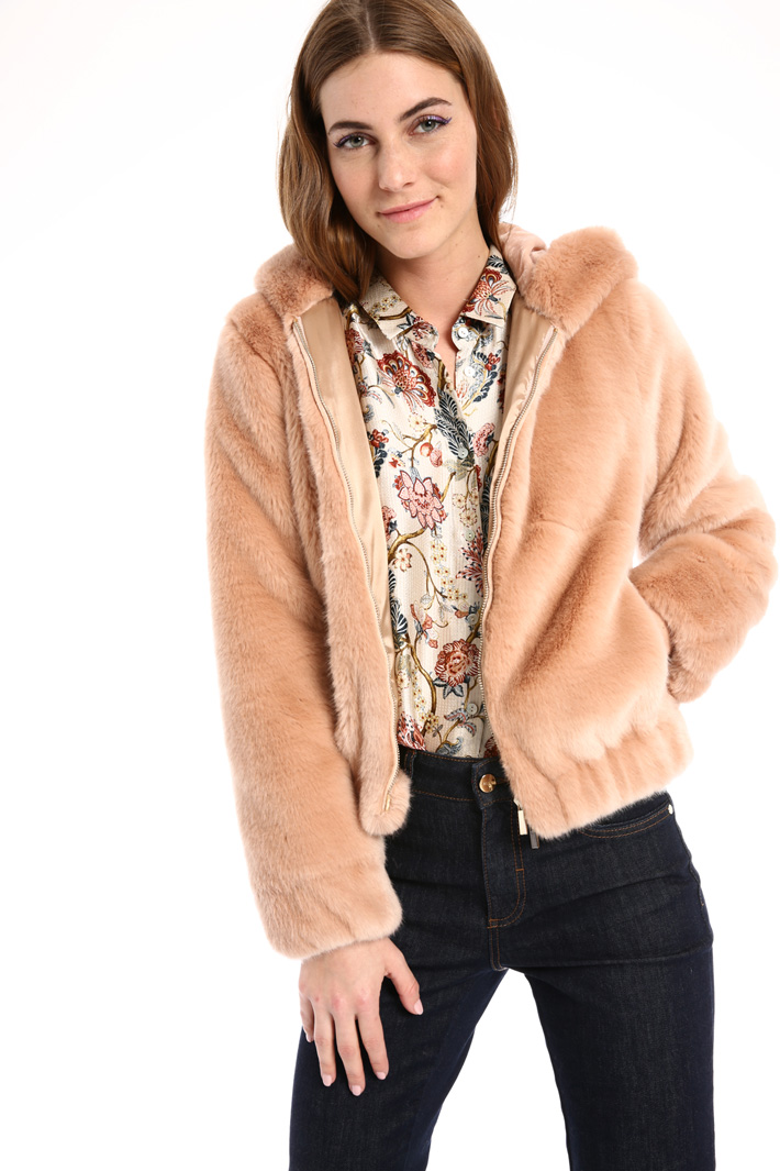 Fur-effect bomber jacket Intrend Fur-effect bomber jacket Intrend