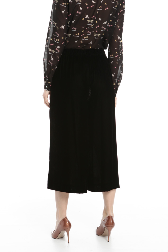 Cropped velvet trousers Intrend Cropped velvet trousers Intrend