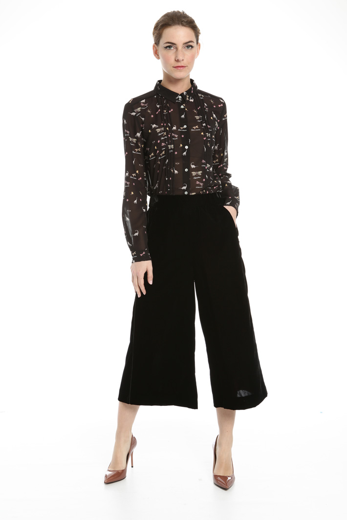 Cropped velvet trousers Intrend Cropped velvet trousers Intrend