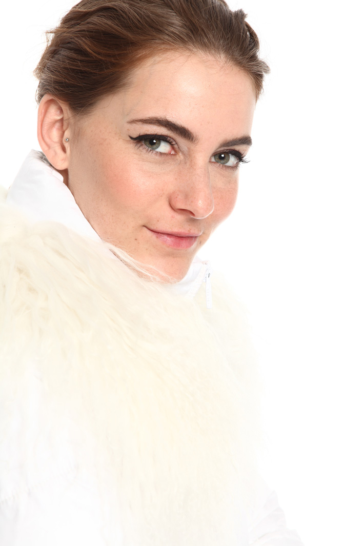 Fur trimmed down coat Intrend Fur trimmed down coat Intrend