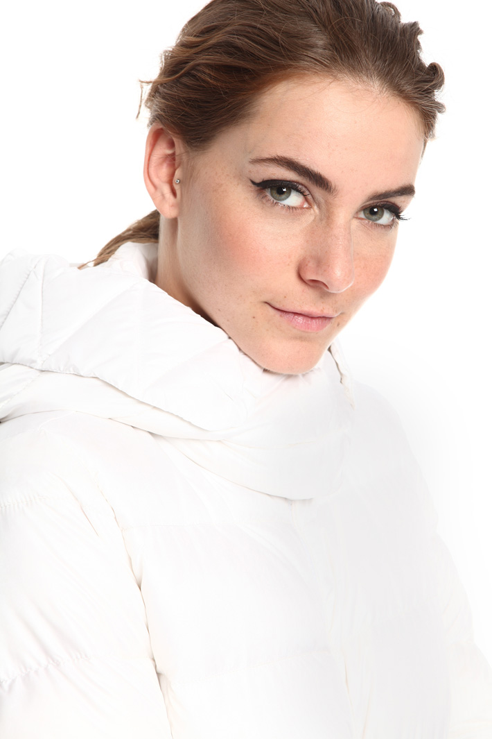 Long hooded down coat Intrend Long hooded down coat Intrend
