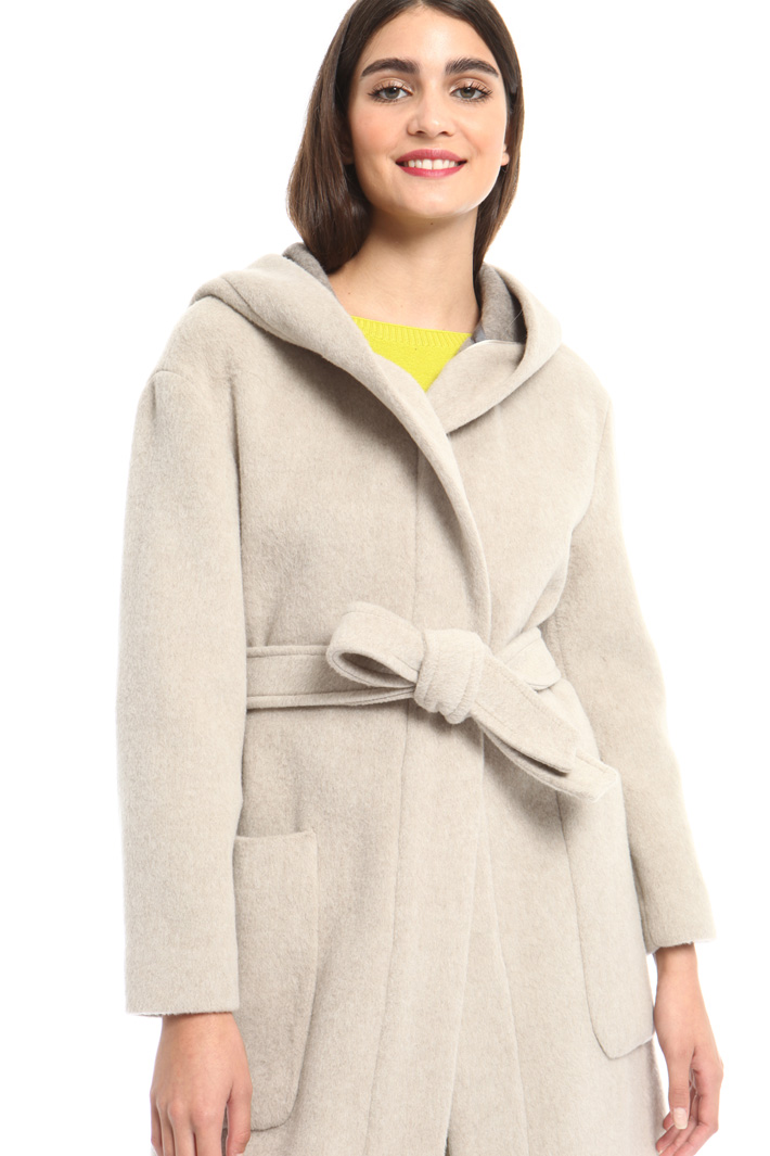 Hooded long coat Intrend Hooded long coat Intrend