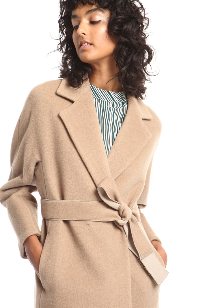 Double-breasted wool coat Intrend Double-breasted wool coat Intrend