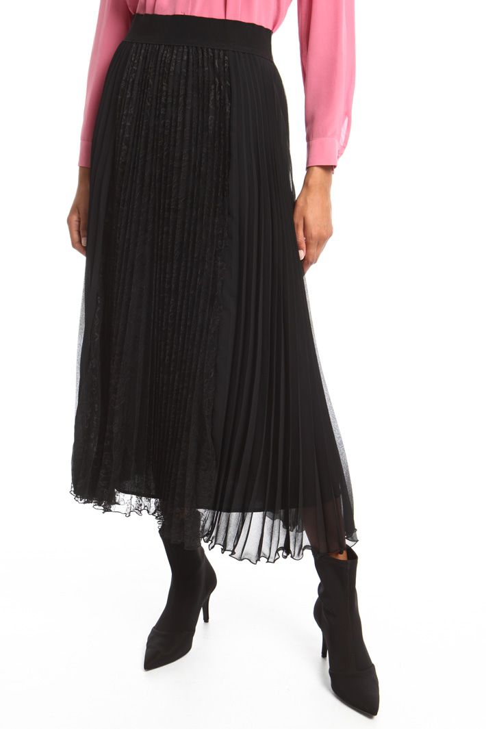 Pleated lace skirt Intrend Pleated lace skirt Intrend