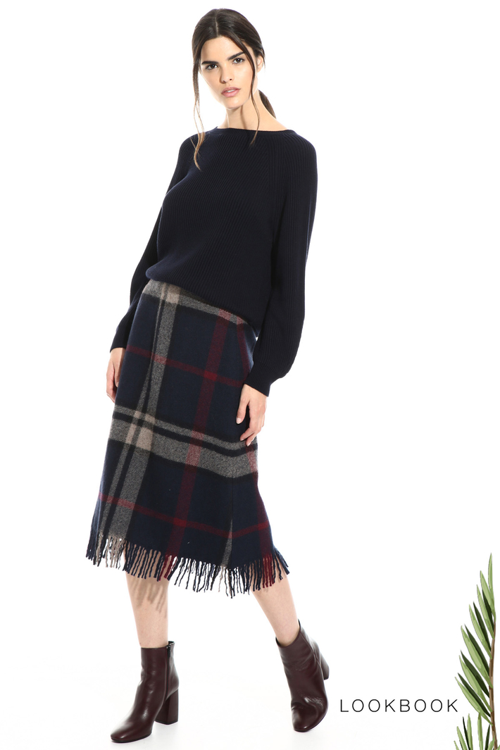 Fringed pure wool skirt Intrend Fringed pure wool skirt Intrend