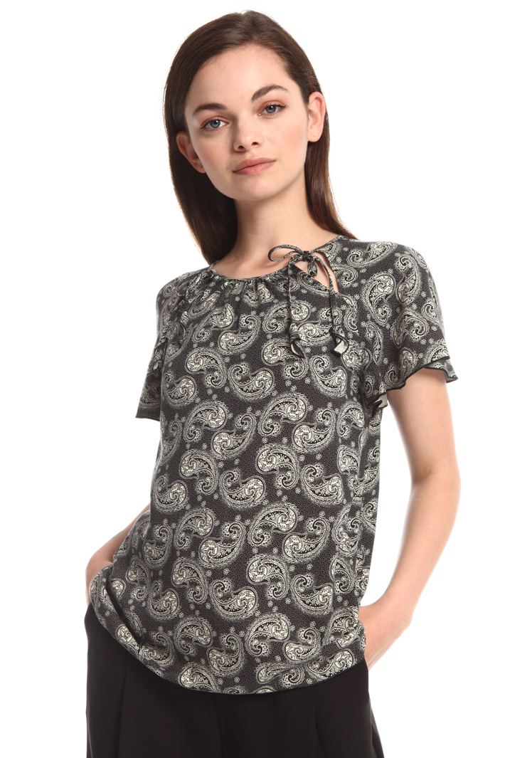 Viscose crepe top Intrend Viscose crepe top Intrend