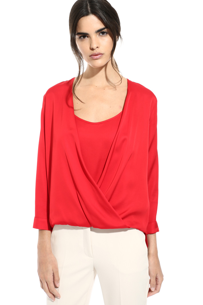 Viscose satin blouse Intrend Viscose satin blouse Intrend