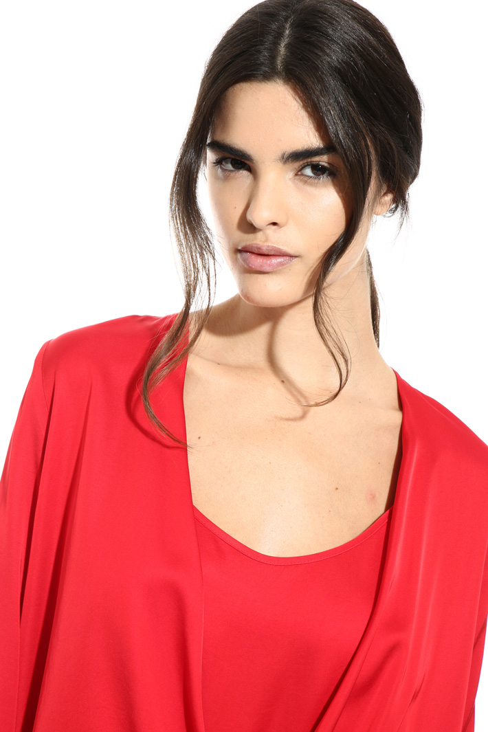 Viscose satin blouse Intrend Viscose satin blouse Intrend
