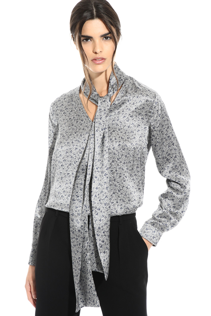 Pure silk blouse Intrend Pure silk blouse Intrend