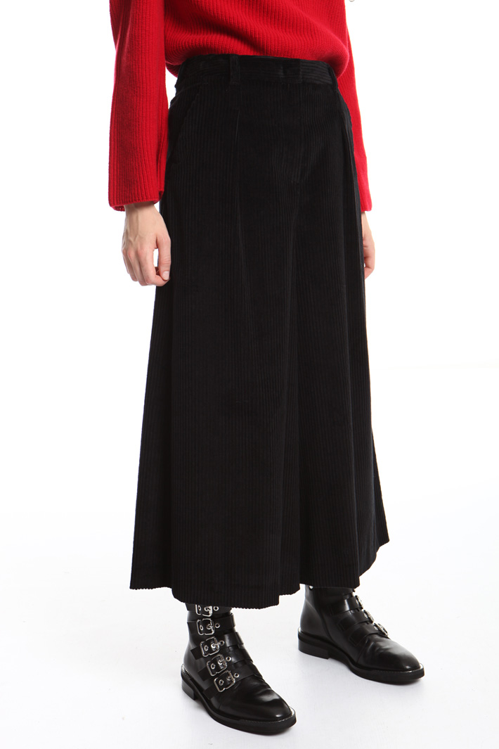 Wide leg velvet trousers Intrend Wide leg velvet trousers Intrend