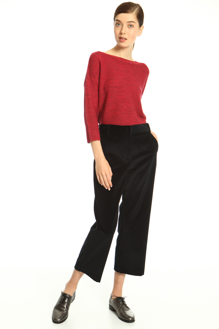 Cropped trousers in velvet Intrend Cropped trousers in velvet Intrend