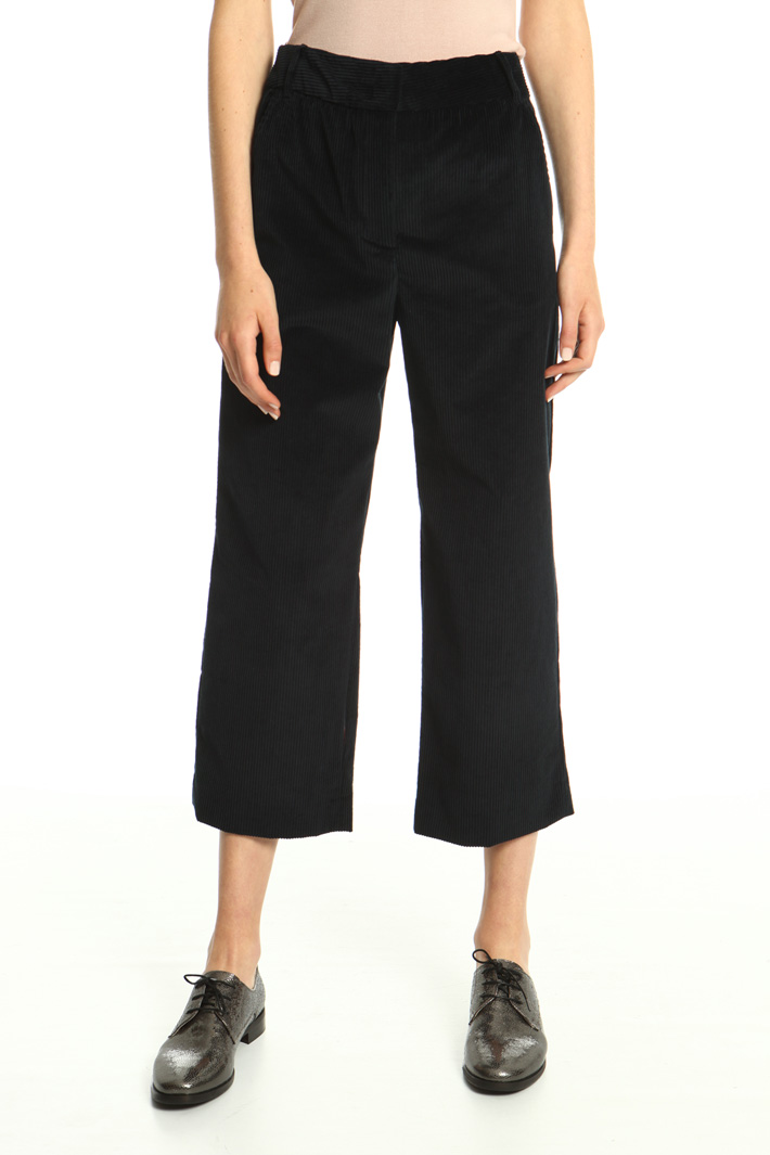 Cropped velvet trousers Intrend Cropped velvet trousers Intrend