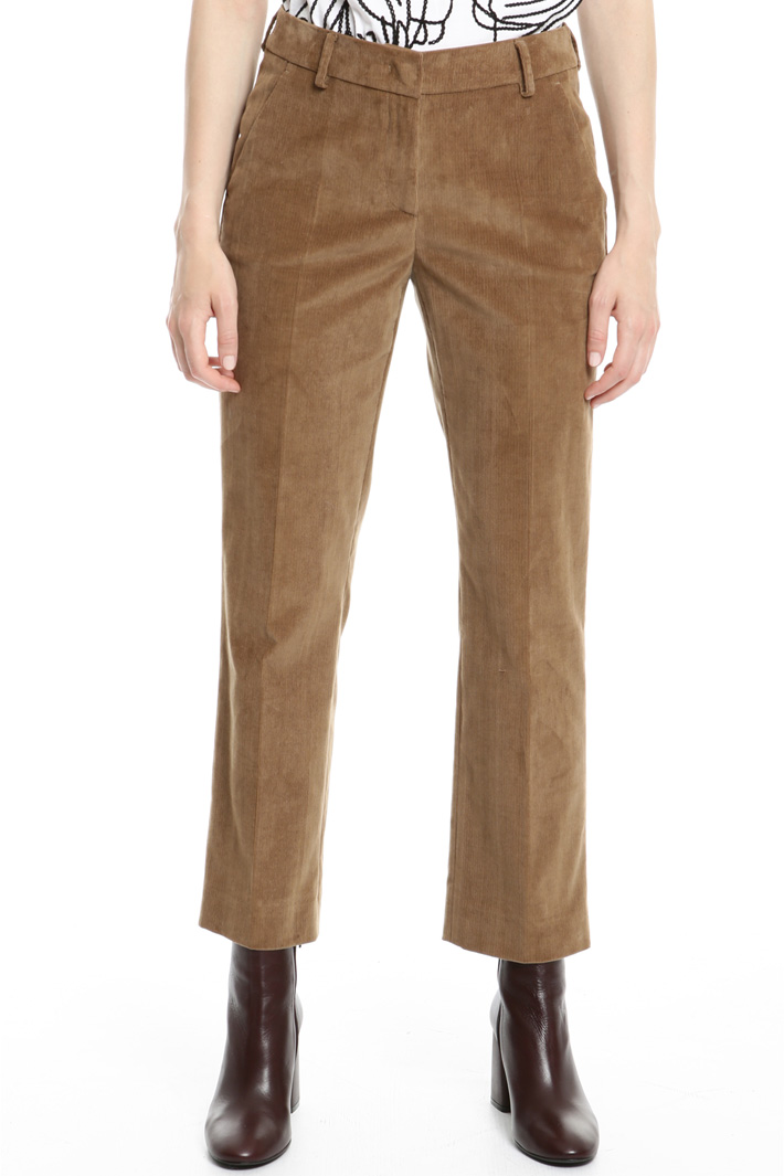 Velvet cropped trousers Intrend Velvet cropped trousers Intrend