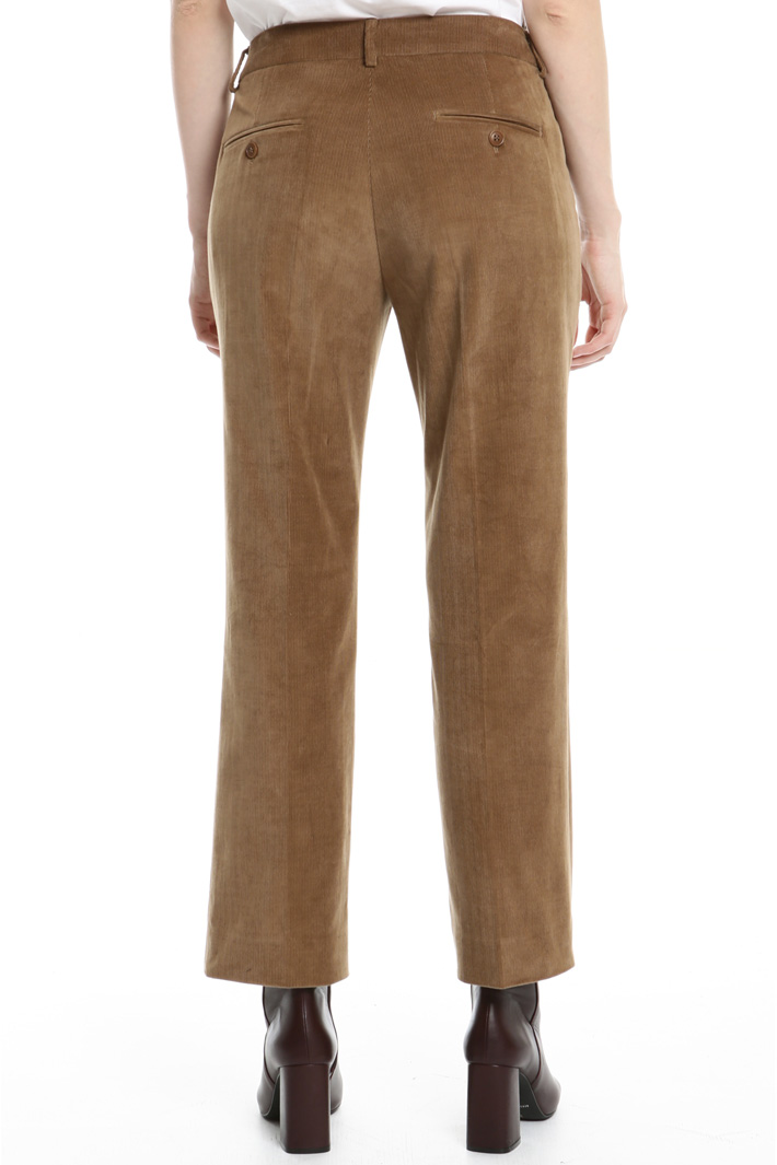 Velvet cropped trousers Intrend Velvet cropped trousers Intrend