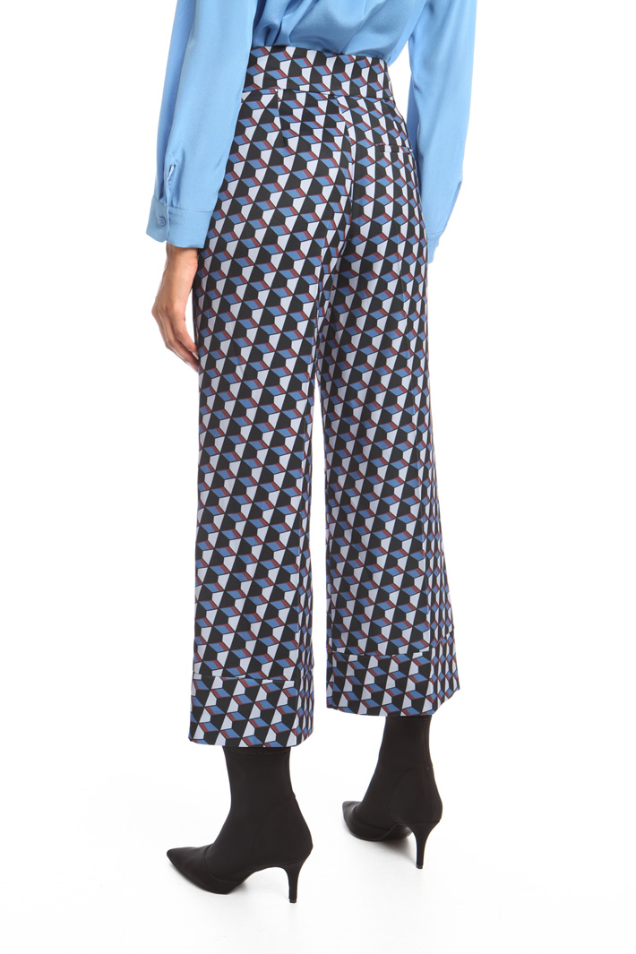 Patterned cropped trousers Intrend Patterned cropped trousers Intrend