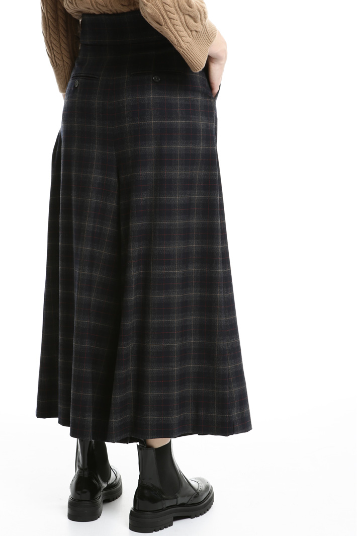 Wide leg flannel trousers Intrend Wide leg flannel trousers Intrend