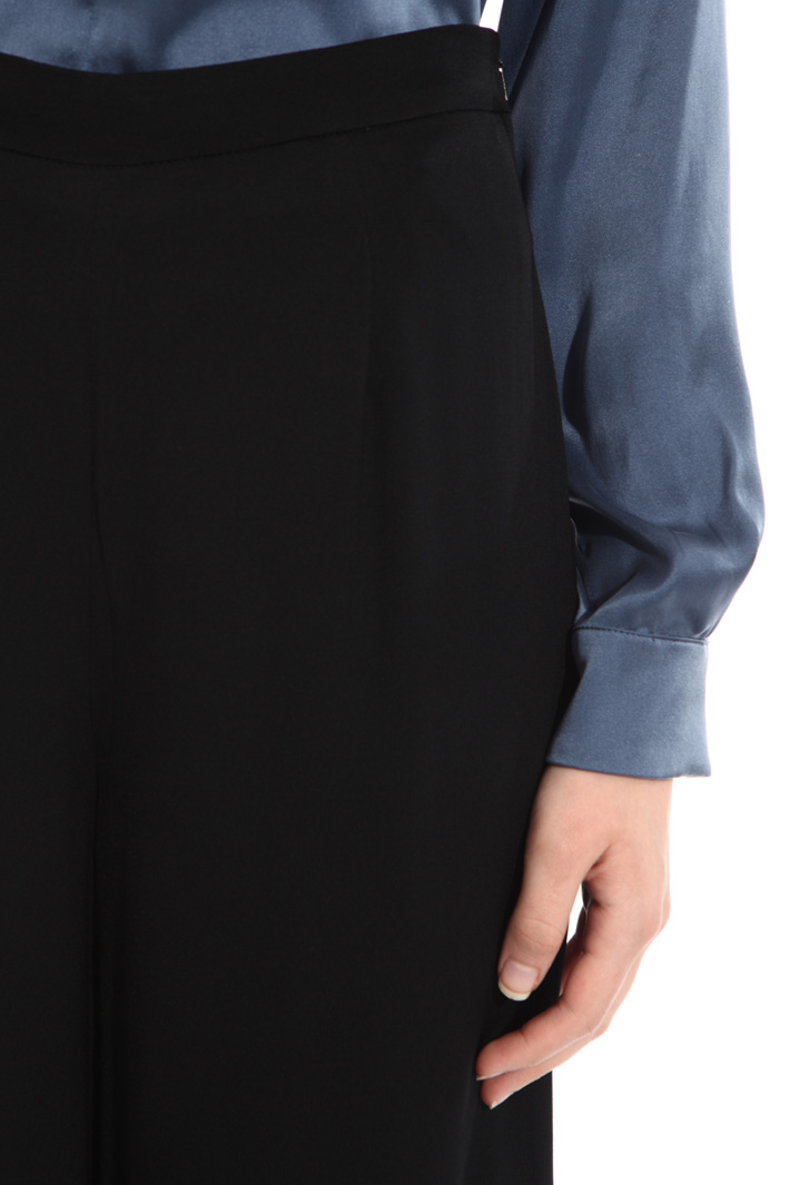 Viscose palazzo trousers Intrend Viscose palazzo trousers Intrend