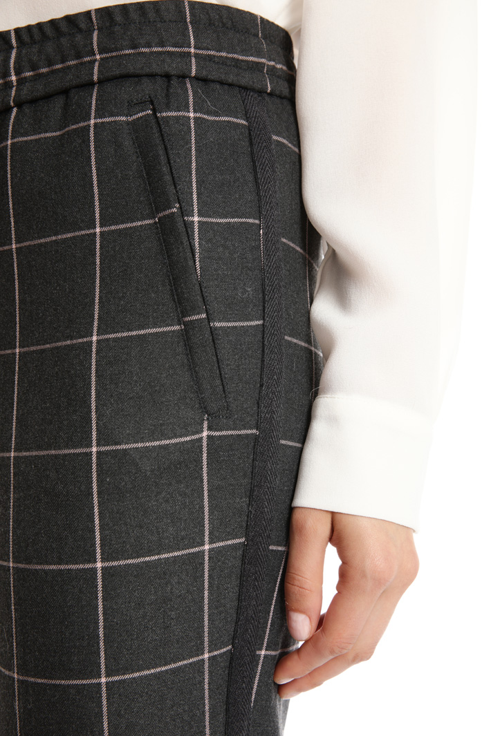 Soft viscose trousers Intrend Soft viscose trousers Intrend