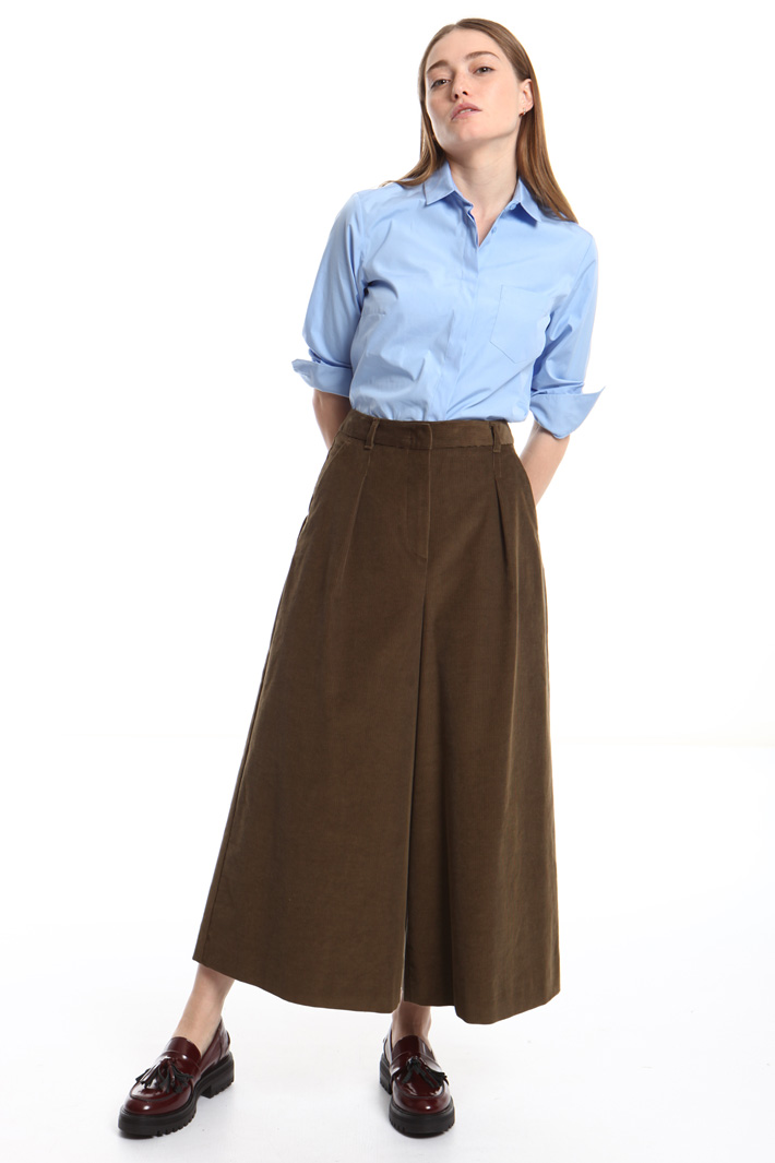 Flared cropped trousers Intrend Flared cropped trousers Intrend