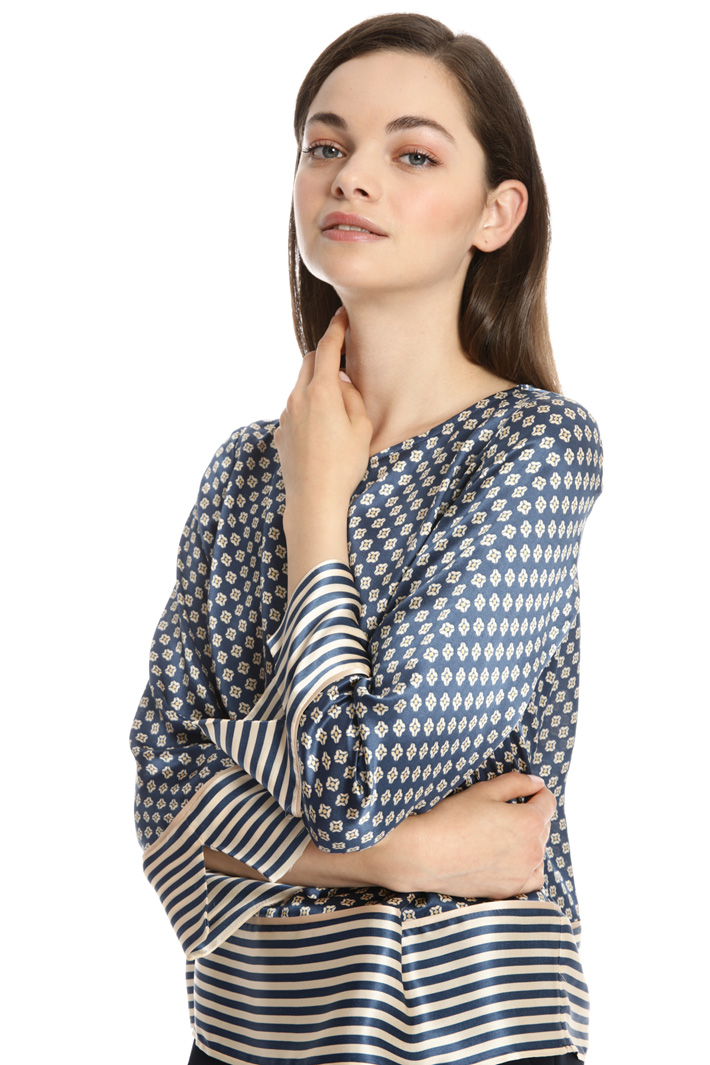 Blusa in raso di seta Intrend Blusa in raso di seta Intrend