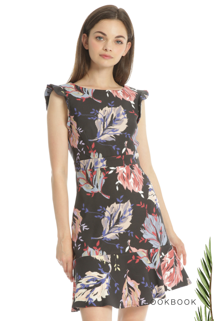 Flounced dress Intrend Flounced dress Intrend