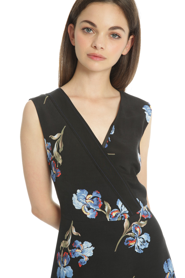Printed midi dress Intrend Printed midi dress Intrend