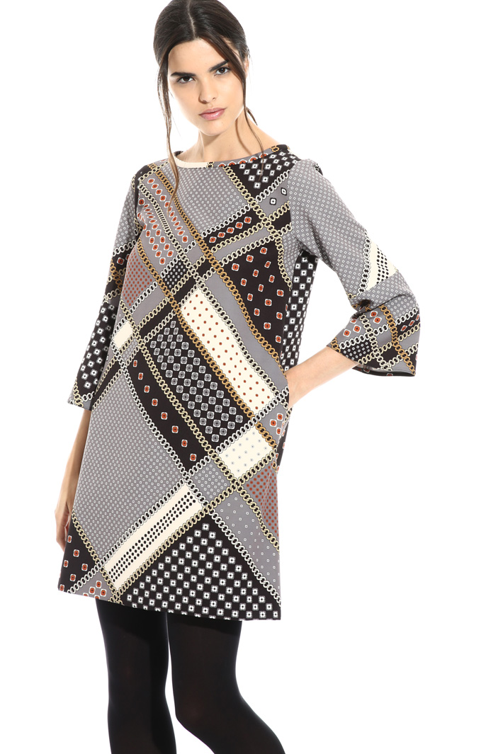 Straight cut dress Intrend Straight cut dress Intrend
