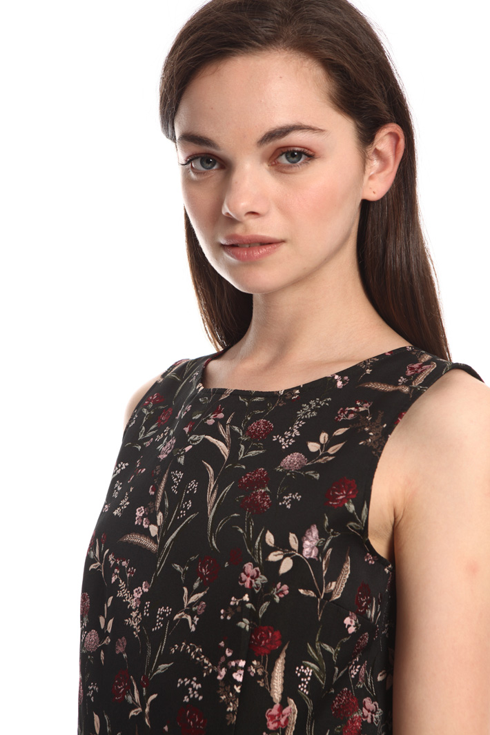 Floral jacquard dress Intrend Floral jacquard dress Intrend