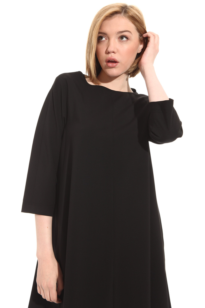 Short wool crepe dress Intrend Short wool crepe dress Intrend