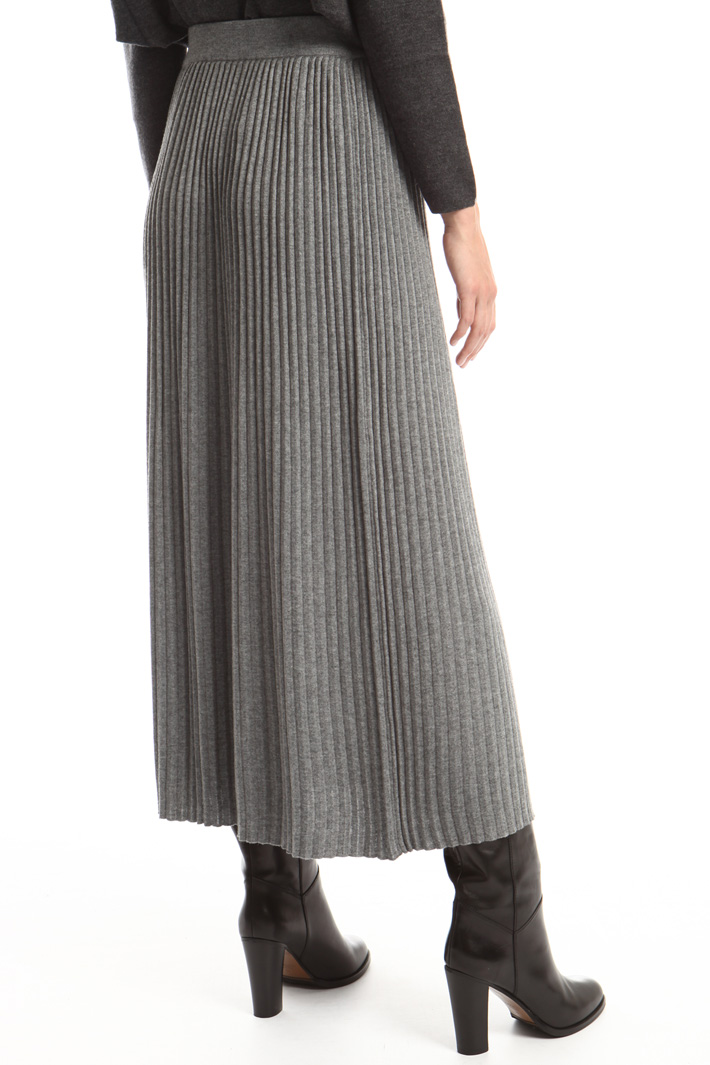 Knit viscose skirt Intrend Knit viscose skirt Intrend