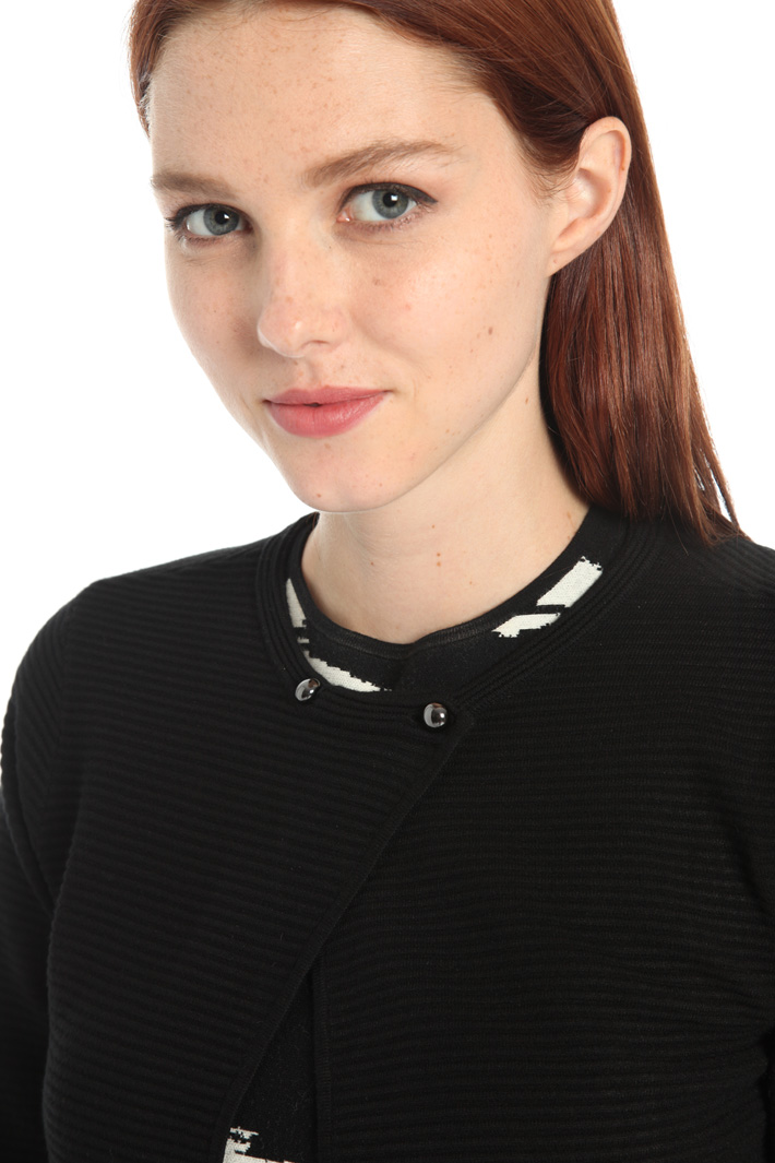 Ribbed viscose cardigan Intrend Ribbed viscose cardigan Intrend