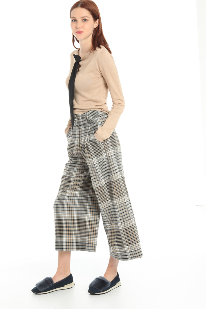 Bow-tie sweater Intrend Bow-tie sweater Intrend