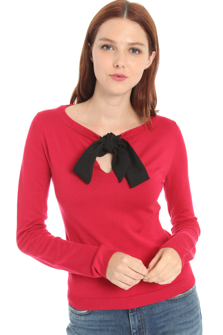 Bow-tie sweater Intrend Bow-tie sweater Intrend