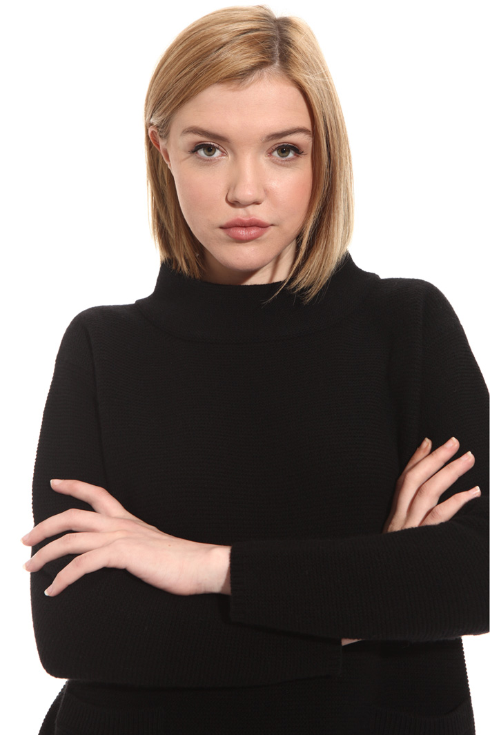 Funnel neck sweater Intrend Funnel neck sweater Intrend